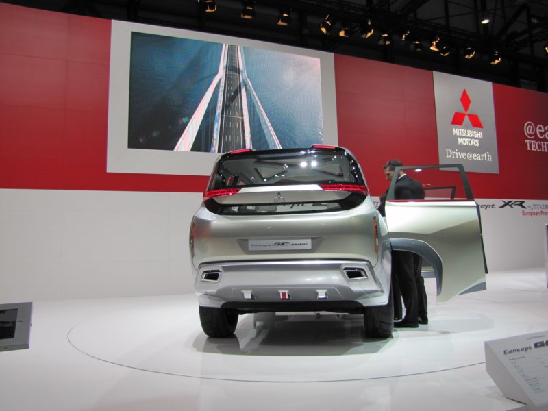 mitsubishigcphev5.jpg