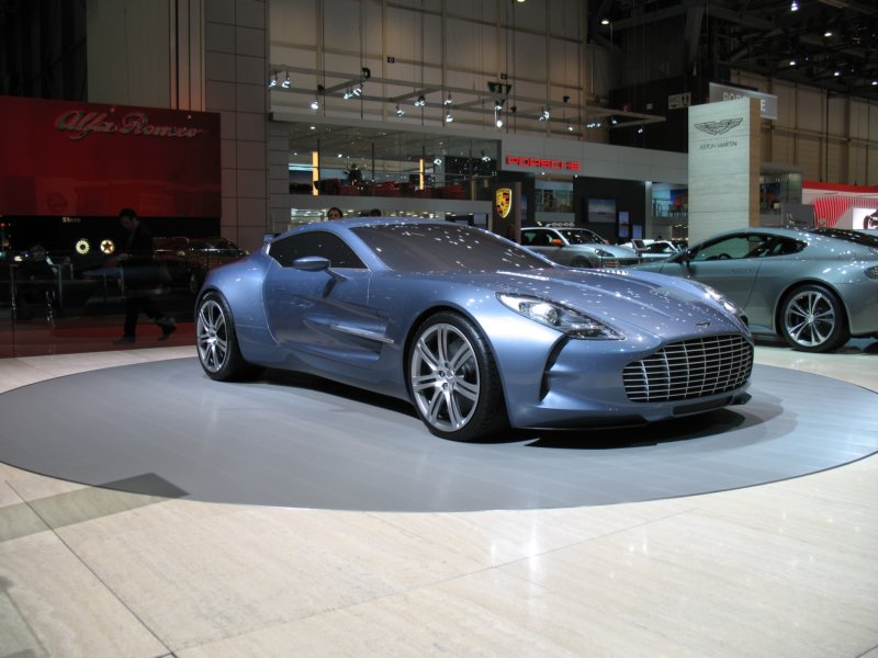 astonmartinone776.jpg