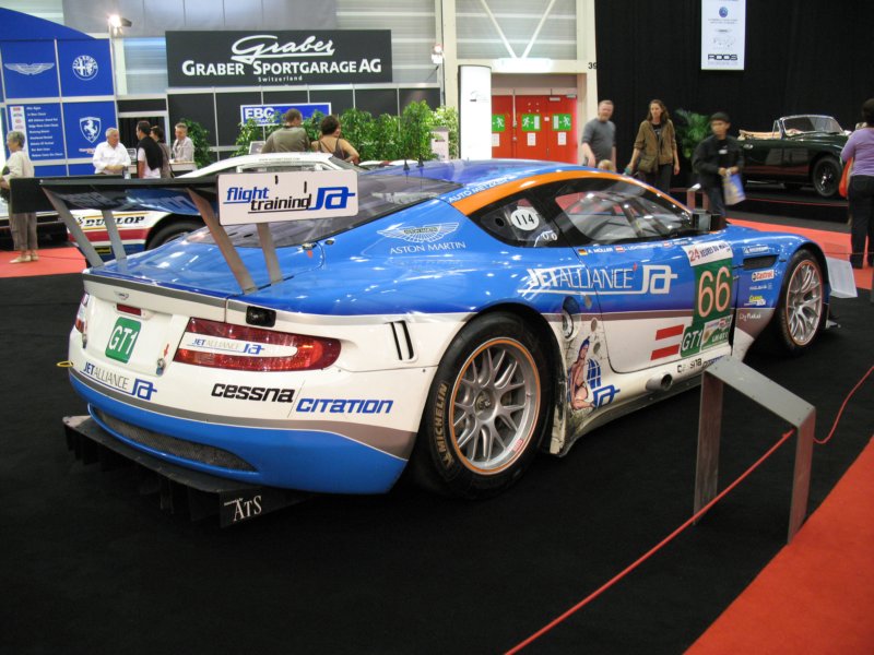 astonmartindbr9103gt1200610.jpg