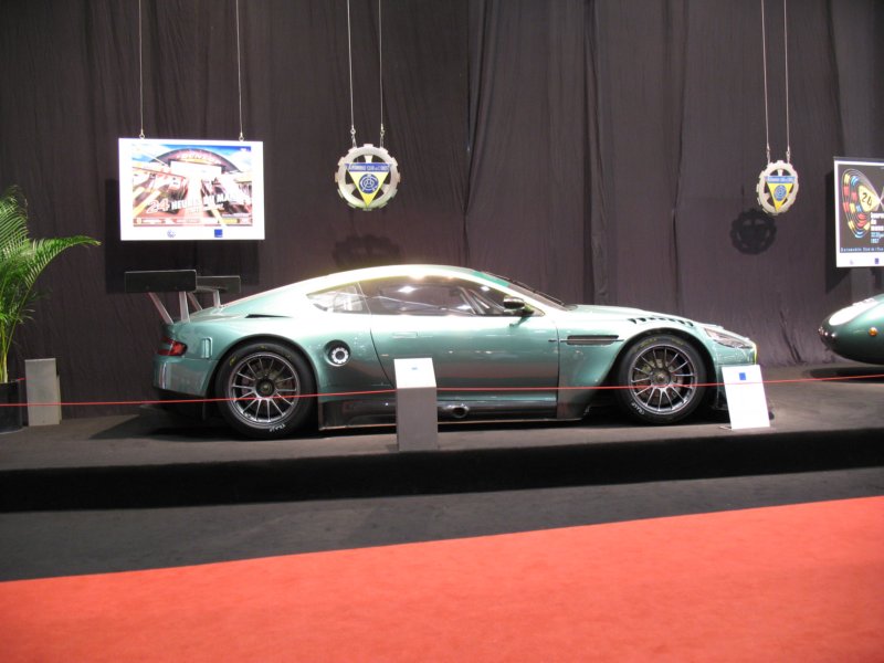 astonmartindbr9920063.jpg