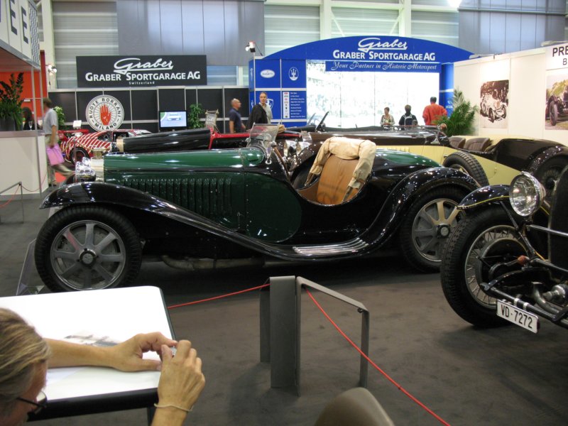 bugattit551934.jpg