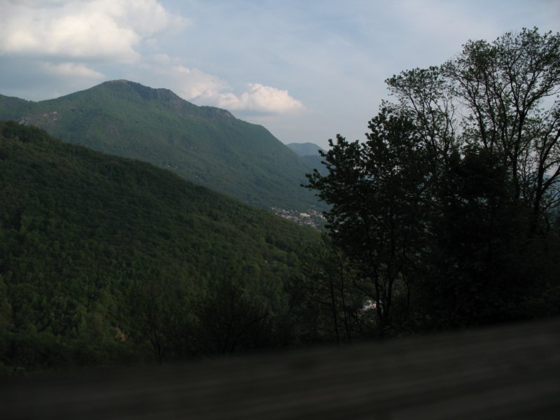 aviewfromroveredocapriascati03may200911.jpg