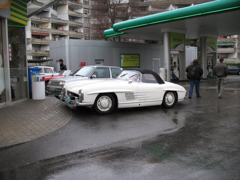 mercedes300sl4.jpg