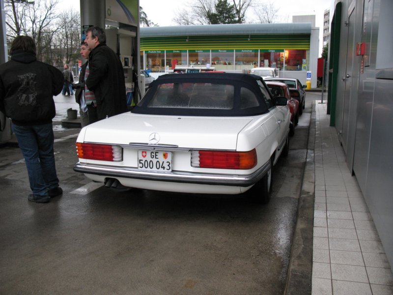mercedessl.jpg