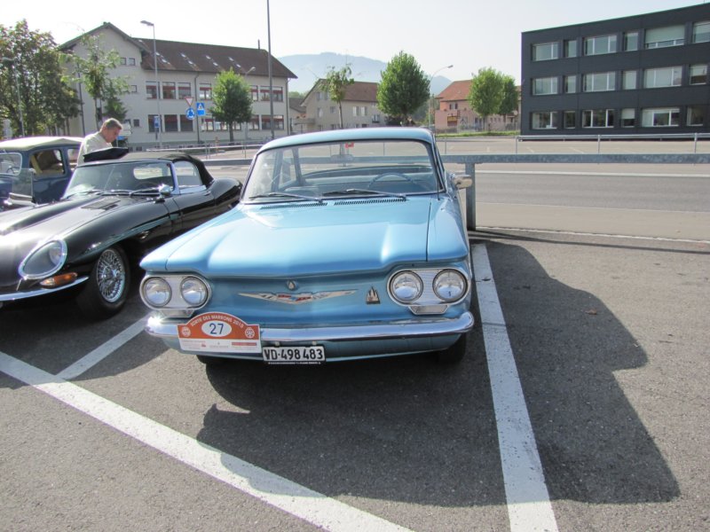 chevroletcorvair7004.jpg
