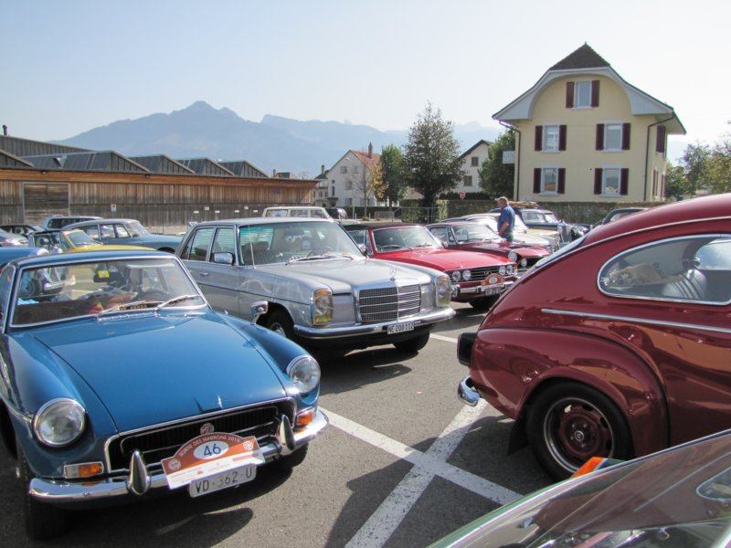 mercedes240dautomatic5.jpg