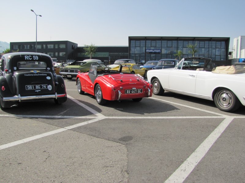triumphtr37.jpg