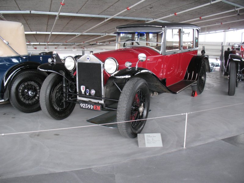 lancialambdasrie81929.jpg