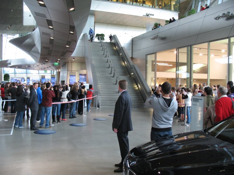 bmwwelt23.jpg