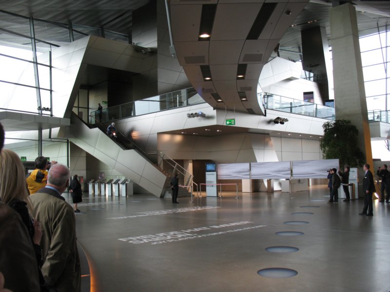 bmwwelt28.jpg