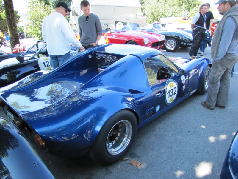 chevronb819684.jpg