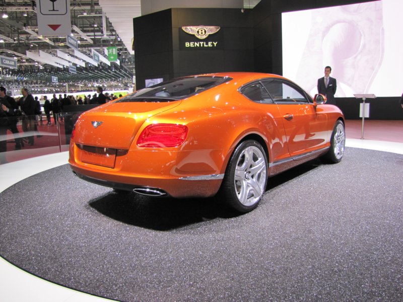 bentleycontinentalgt12.jpg