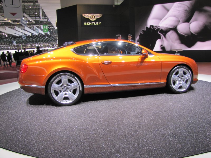 bentleycontinentalgt22.jpg