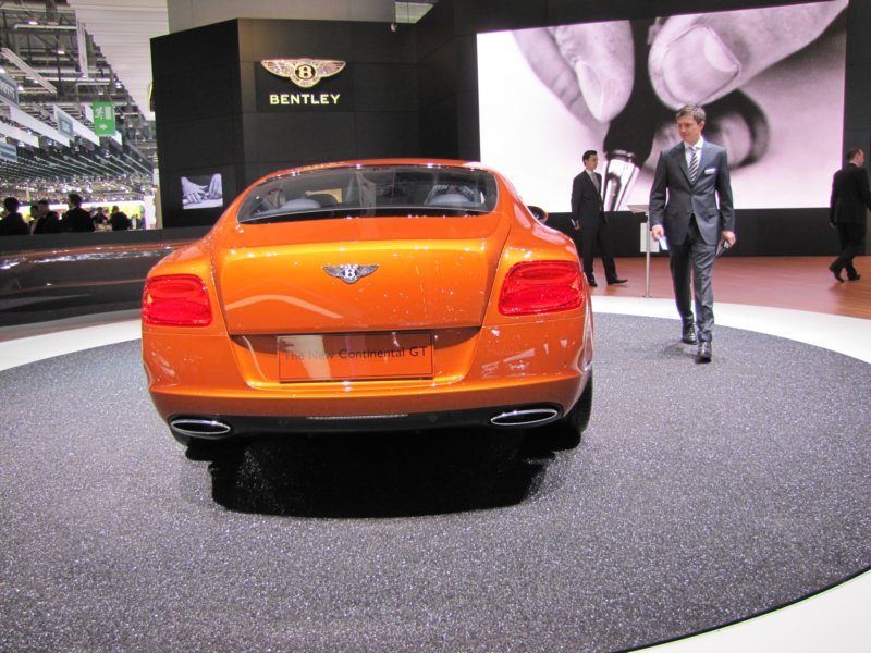bentleycontinentalgt36.jpg