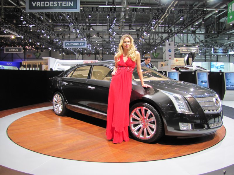 cadillacxtsplatinum32.jpg