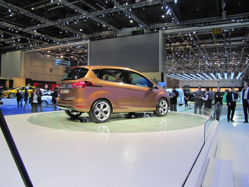 fordbmax9.jpg