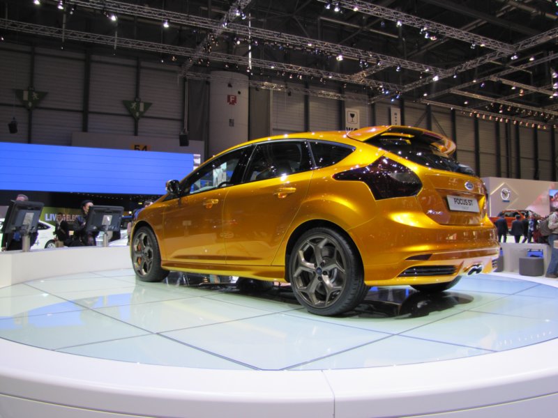 fordfocusst6.jpg