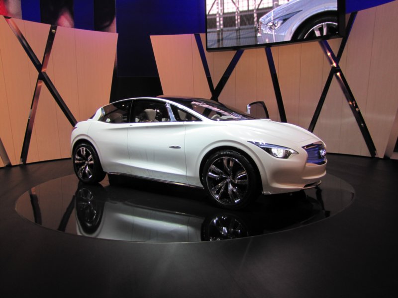 infinitietherea36.jpg