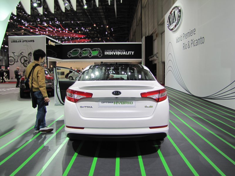 kiaoptima7.jpg