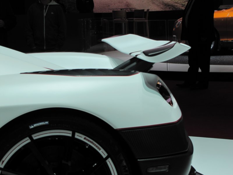 koenigseggagerar35.jpg