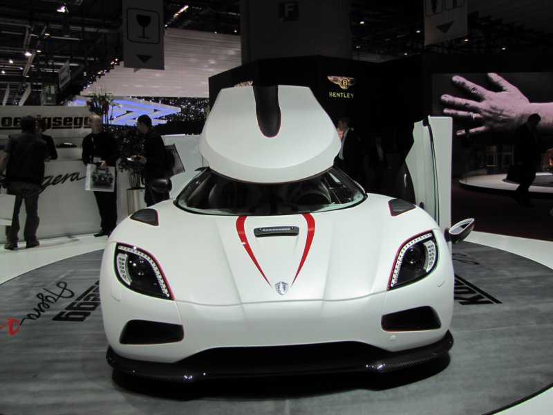 koenigseggagerar4.jpg