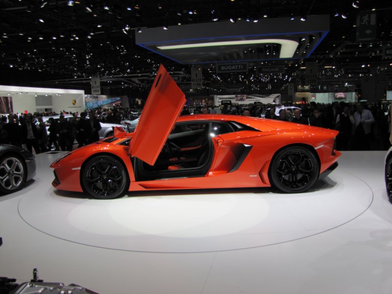 lamborghiniaventador9.jpg