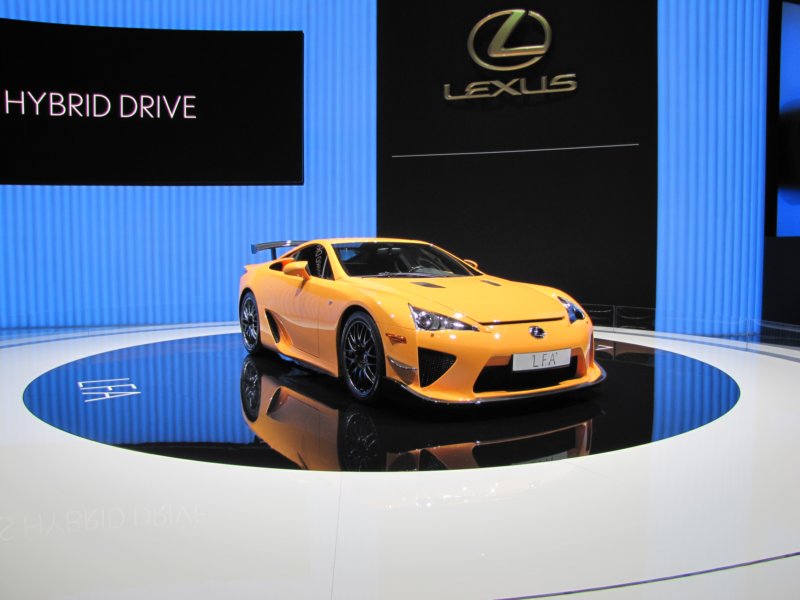 lexuslfanrburgringpackage2.jpg