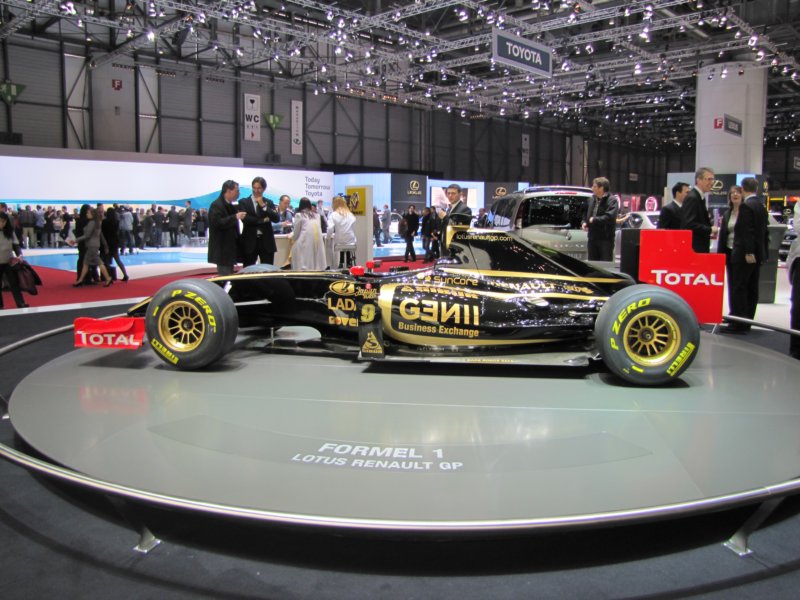 lotusrenaultgp9.jpg