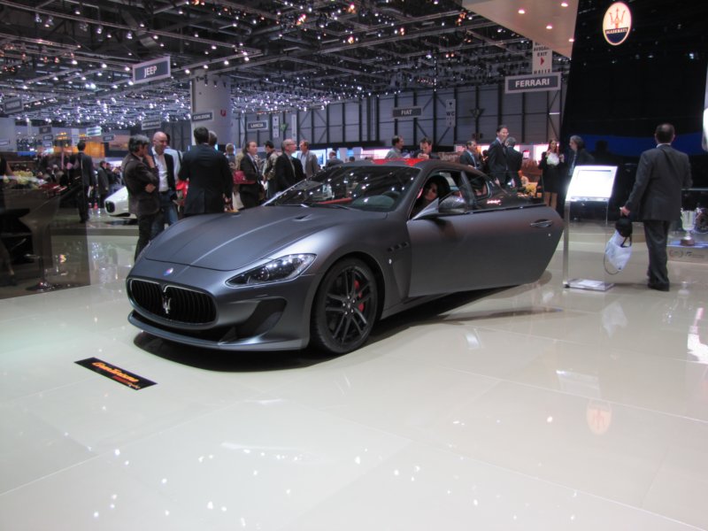 maseratigranturismomcstradale2.jpg