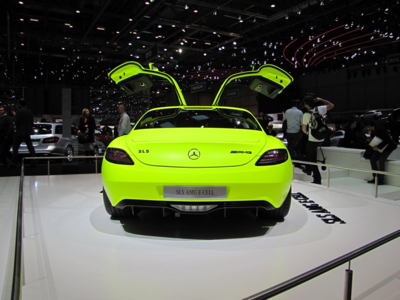 mercedesslsamgecell10.jpg