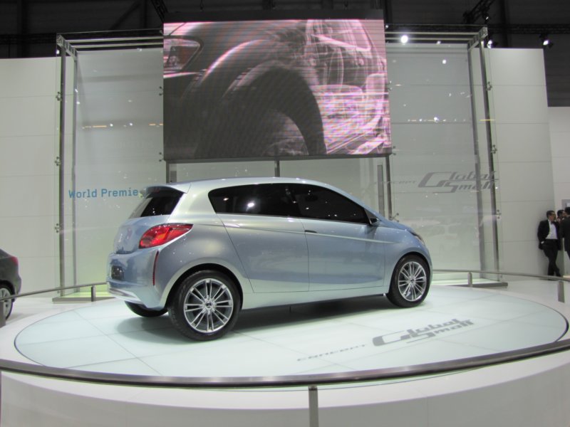 mitsubishiglobalsmallconcept13.jpg