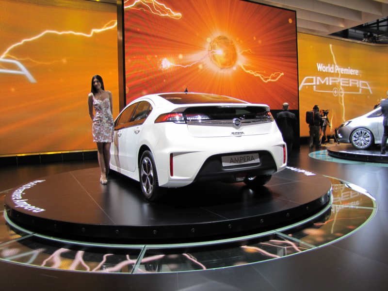 opelampera12.jpg