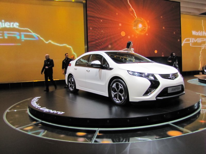 opelampera13.jpg