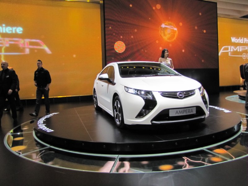 opelampera9.jpg