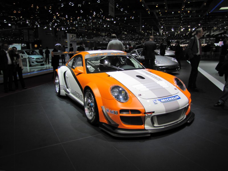 porschegt3rhybrid6.jpg