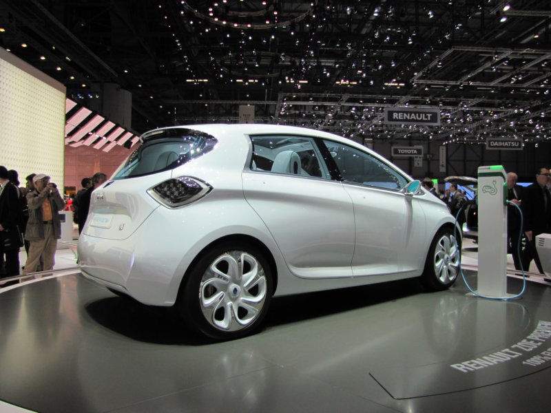renaultzoe11.jpg