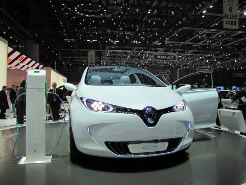 renaultzoe19.jpg