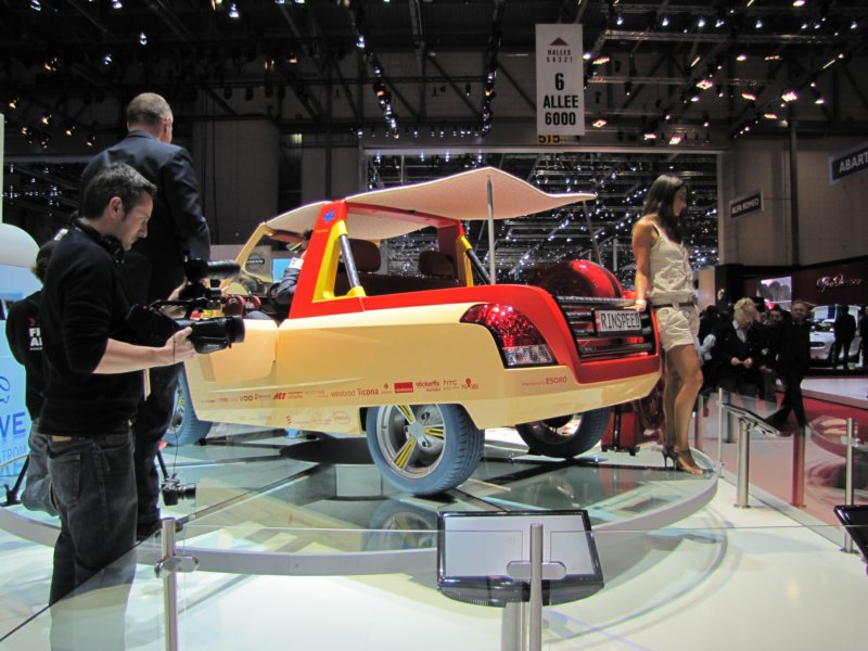 rinspeedbamboo15.jpg