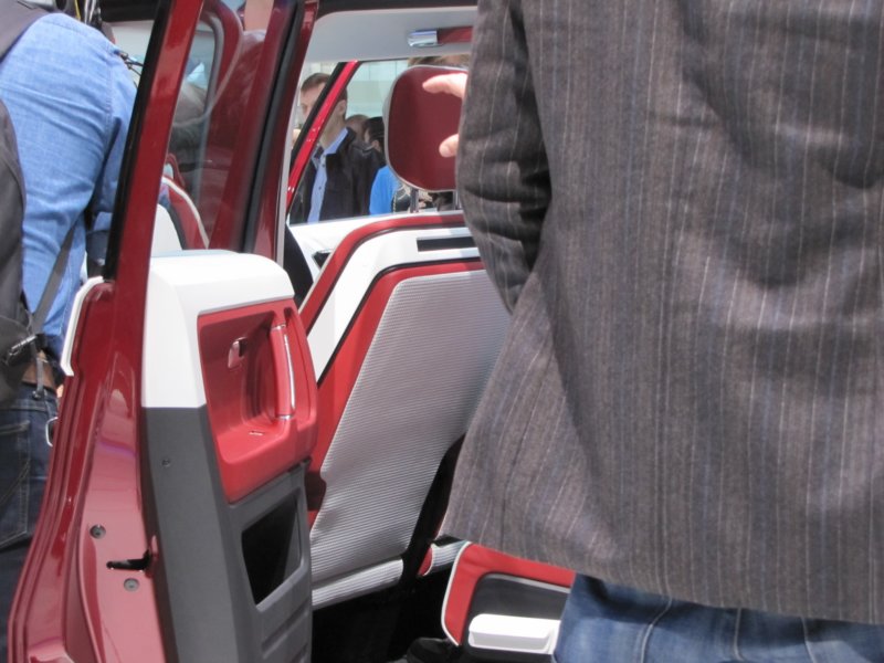 volkswagenbulliconcept22.jpg