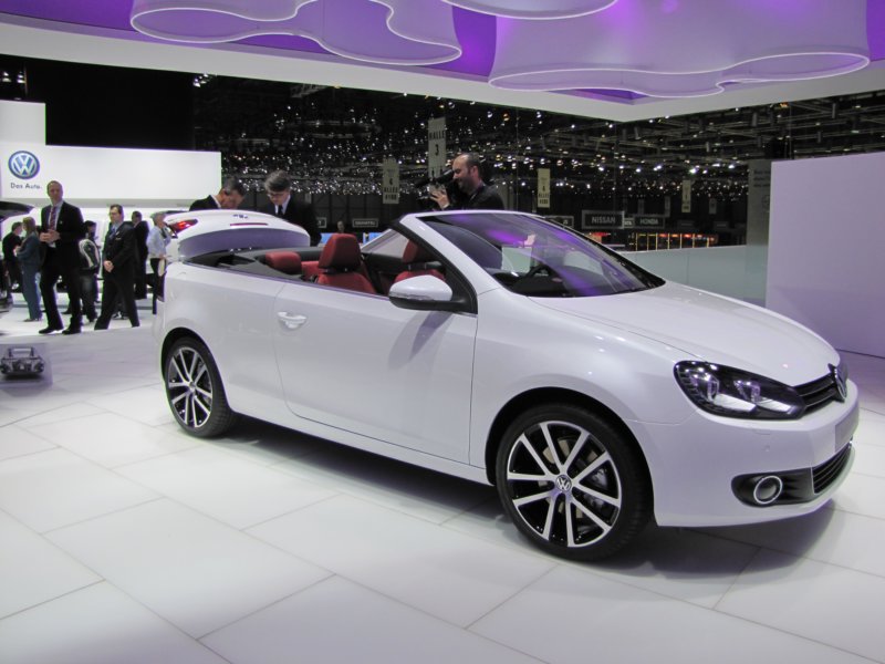 volkswagengolfcabriolet26.jpg