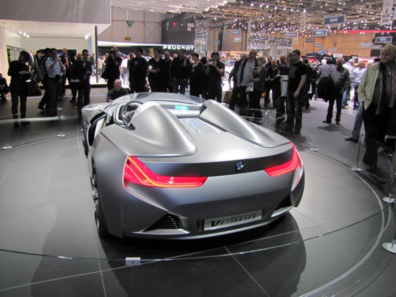bmwvisionconnecteddrive22.jpg