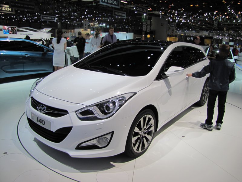 hyundaii4042.jpg