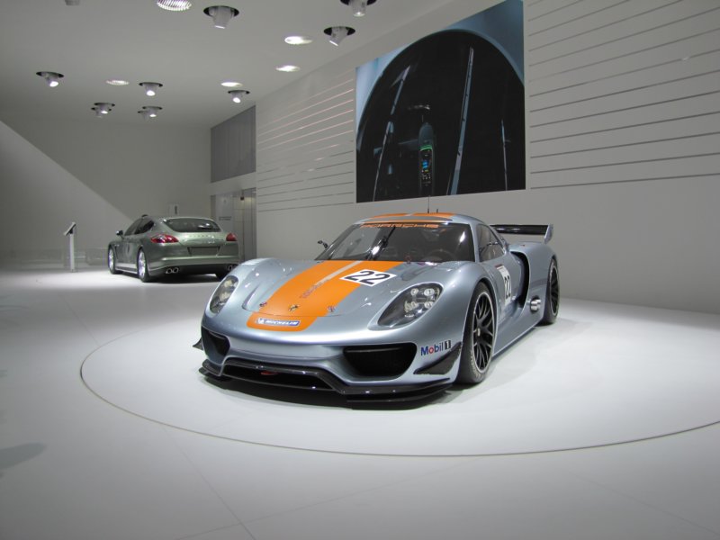 porsche918rsr2.jpg