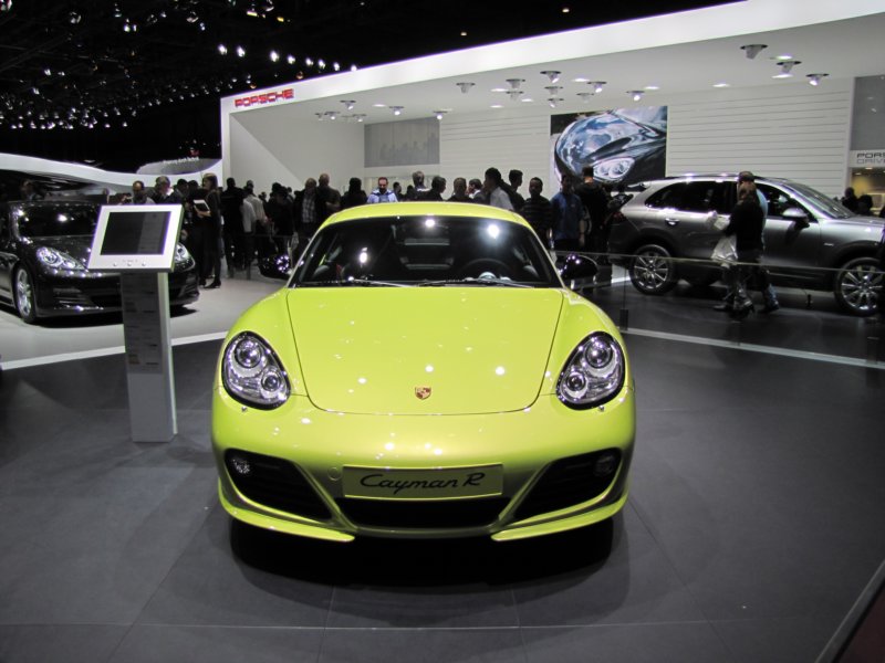 porschecaymanr8.jpg