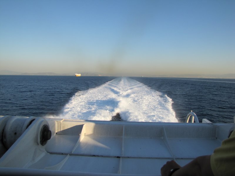 sep2011highspeed4piraeusparos.jpg