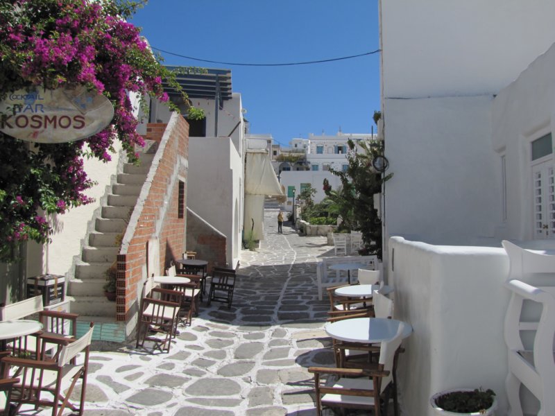 sep2011parosnaousa7.jpg