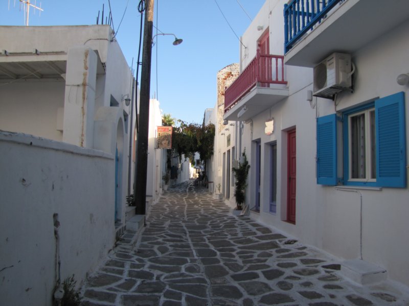 sep2011parosnaousa80.jpg