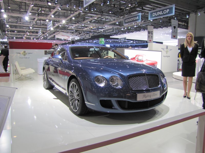 bentleyflyingstartouringsuperleggera3.jpg