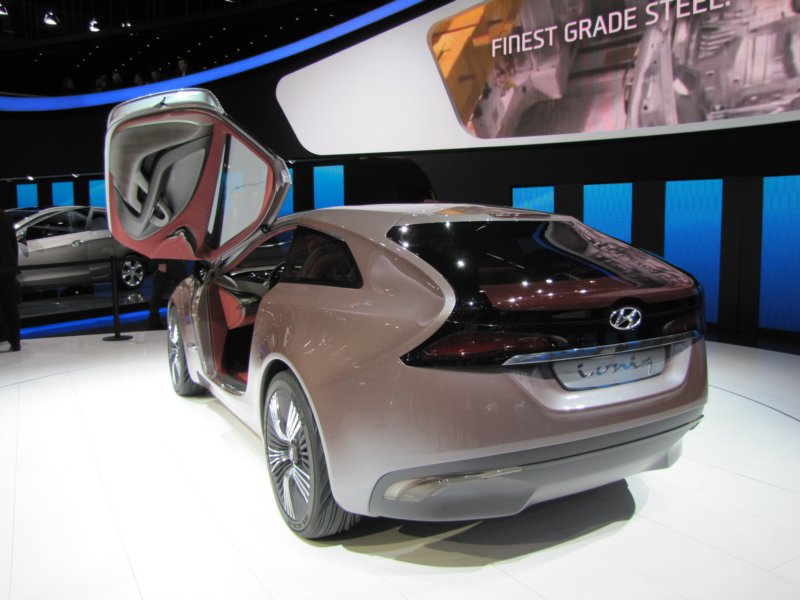 hyundaiiioniq2.jpg