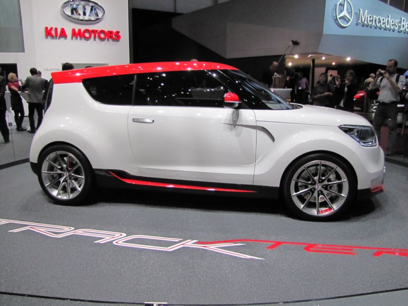 kiatrackster6.jpg